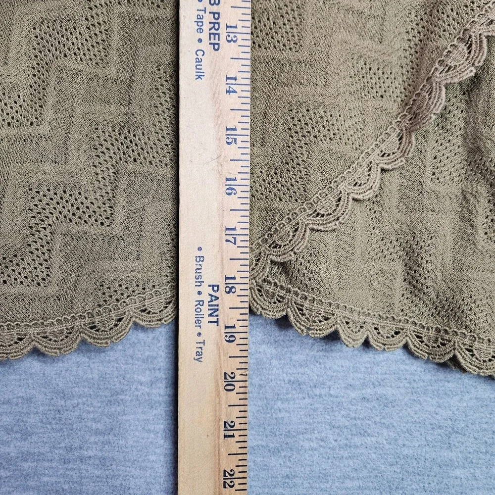 Free People damage off slightly